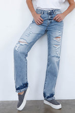Load image into Gallery viewer, HIGH WAISTED LOOSE STRAIGHT JEANS