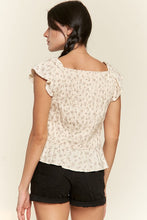 Load image into Gallery viewer, Floral print ruffled top