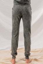 Load image into Gallery viewer, Washed Rawhem Twotone Frenchterry Joggers