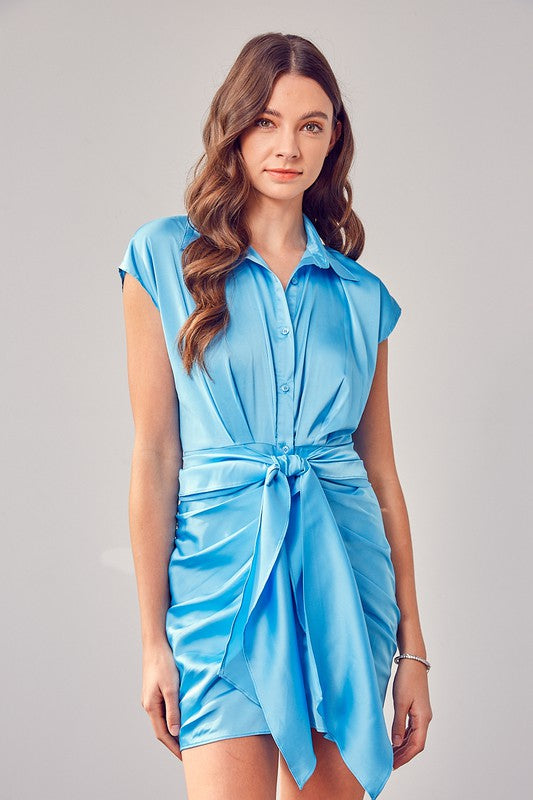 COLLAR BUTTON UP FRONT TIE DRESS