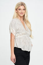 Load image into Gallery viewer, Dolman Sleeve Woven Top