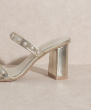 Load image into Gallery viewer, OASIS SOCIETY Victoria   Pearl Strap Heel